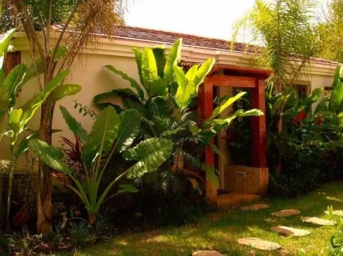 TA-10 — Tamarindo Beachfront Home