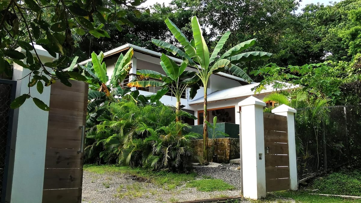 Jardín y espacios exteriores