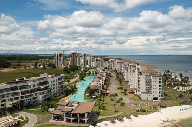 La Perla Condo @Playa Escondida