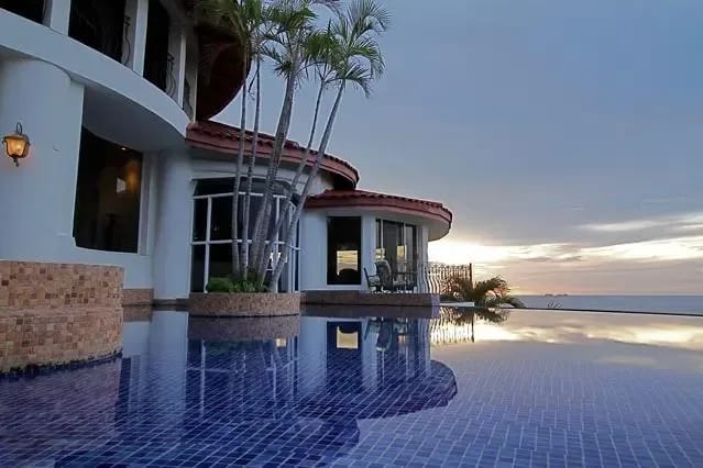 FL-37 — Playa Flamingo Ocean-View Villa