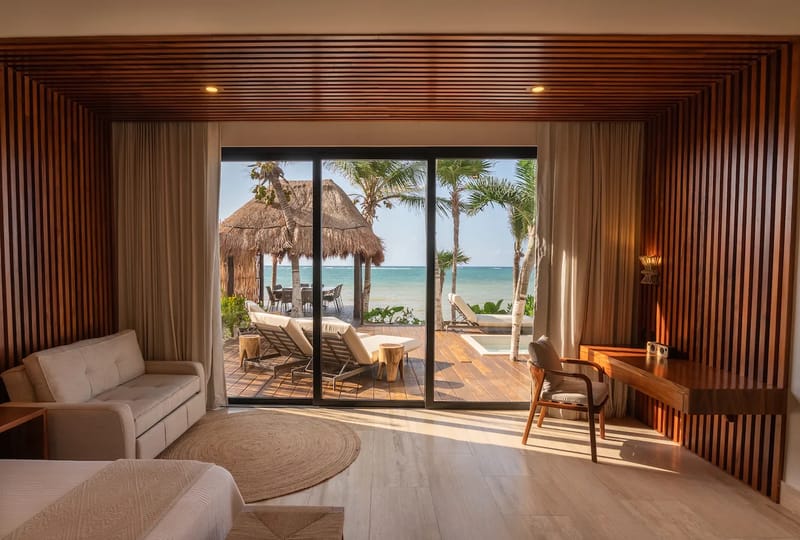 Living space facing the beach