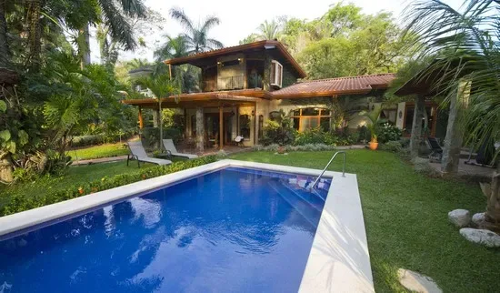 JA-09 — Jaco Vacation Villa