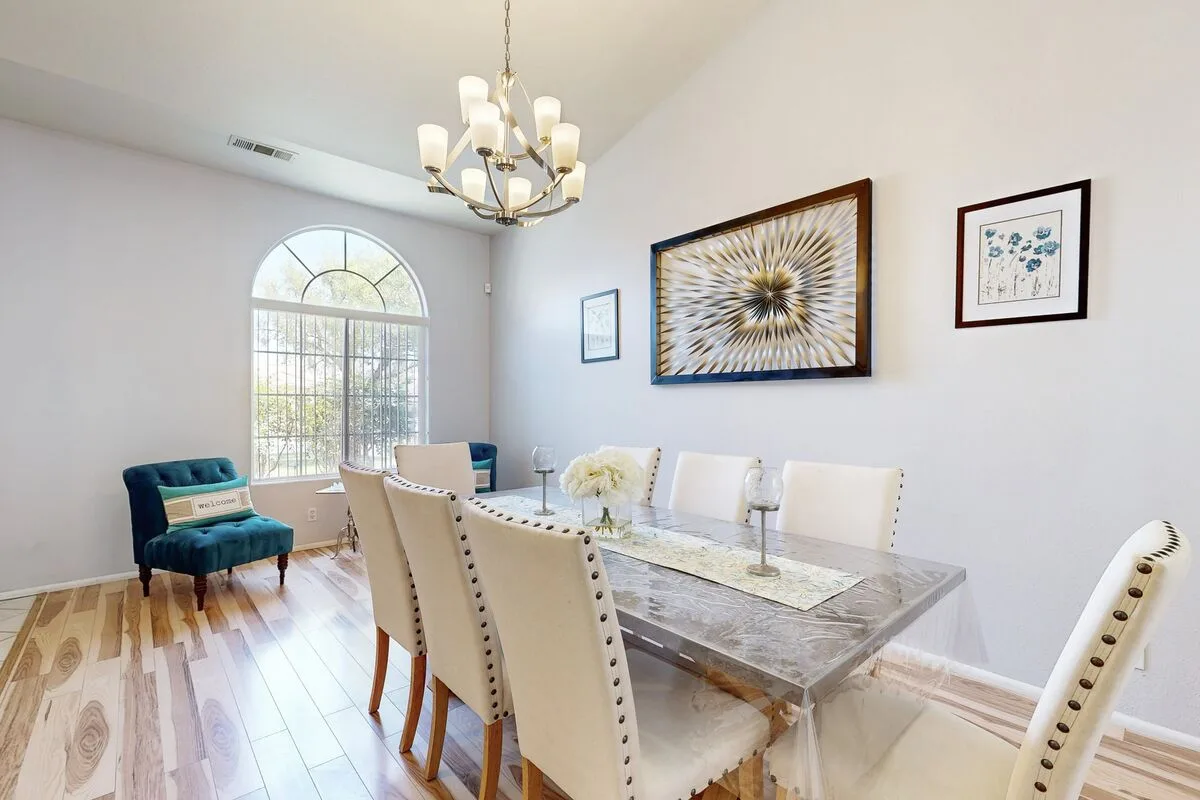 Photo from the property listing