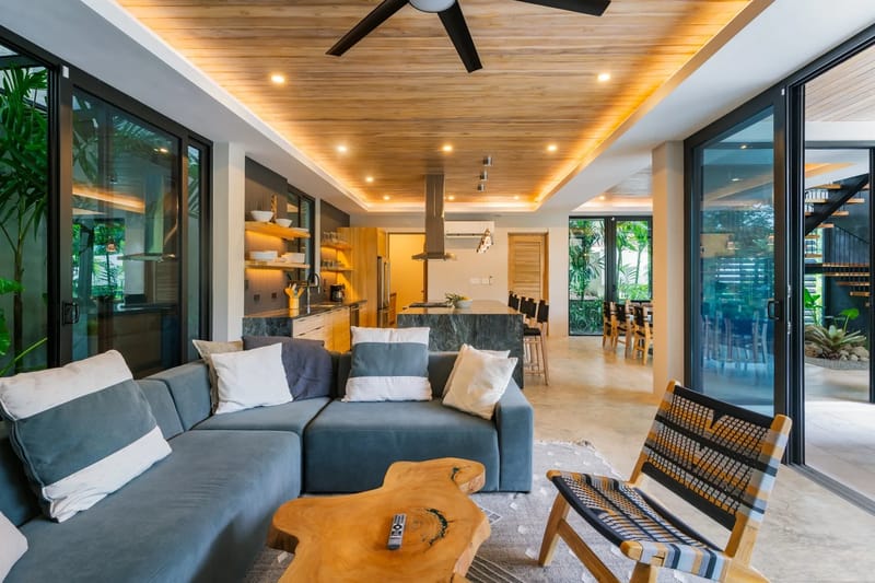 Casa Pipeline + Backdoor Casita 6 BDR · 4
