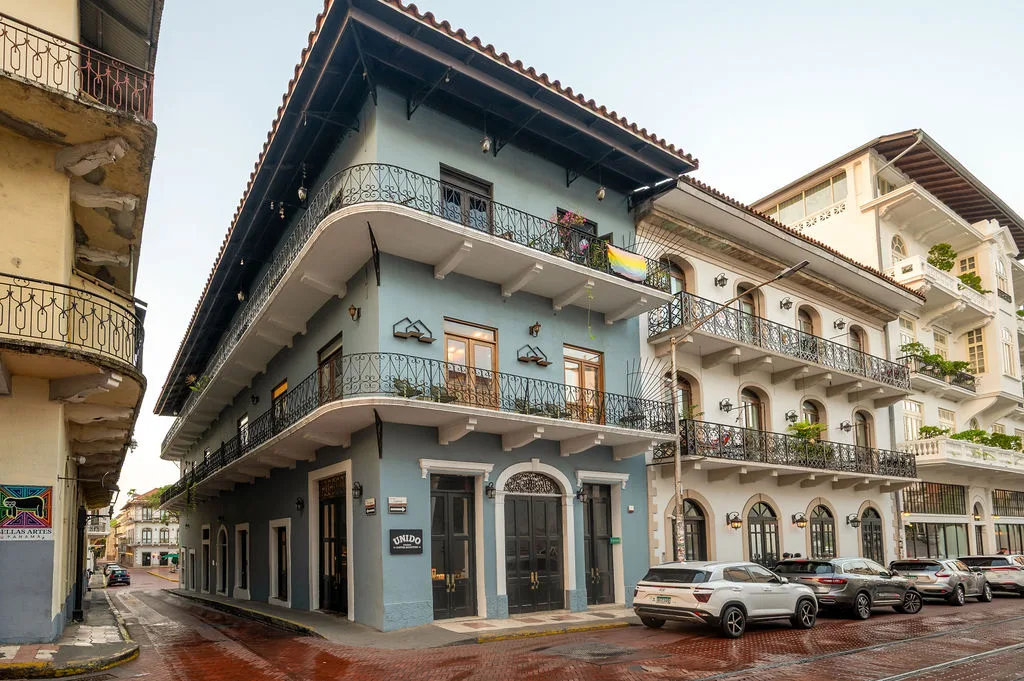 The Montefiore Condo by AcoModo @ Casco Viejo