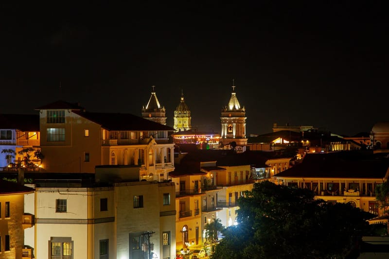 The Gentile Condo by AcoModo @Casco Viejo