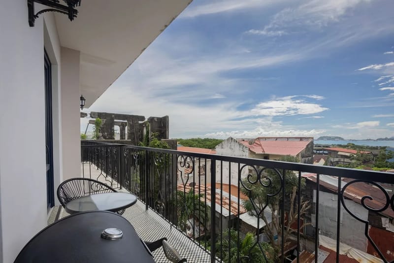 The Gentile Condo by AcoModo @Casco Viejo