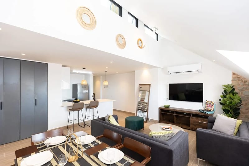 The Travelers Condo by AcoModo @Casco Viejo