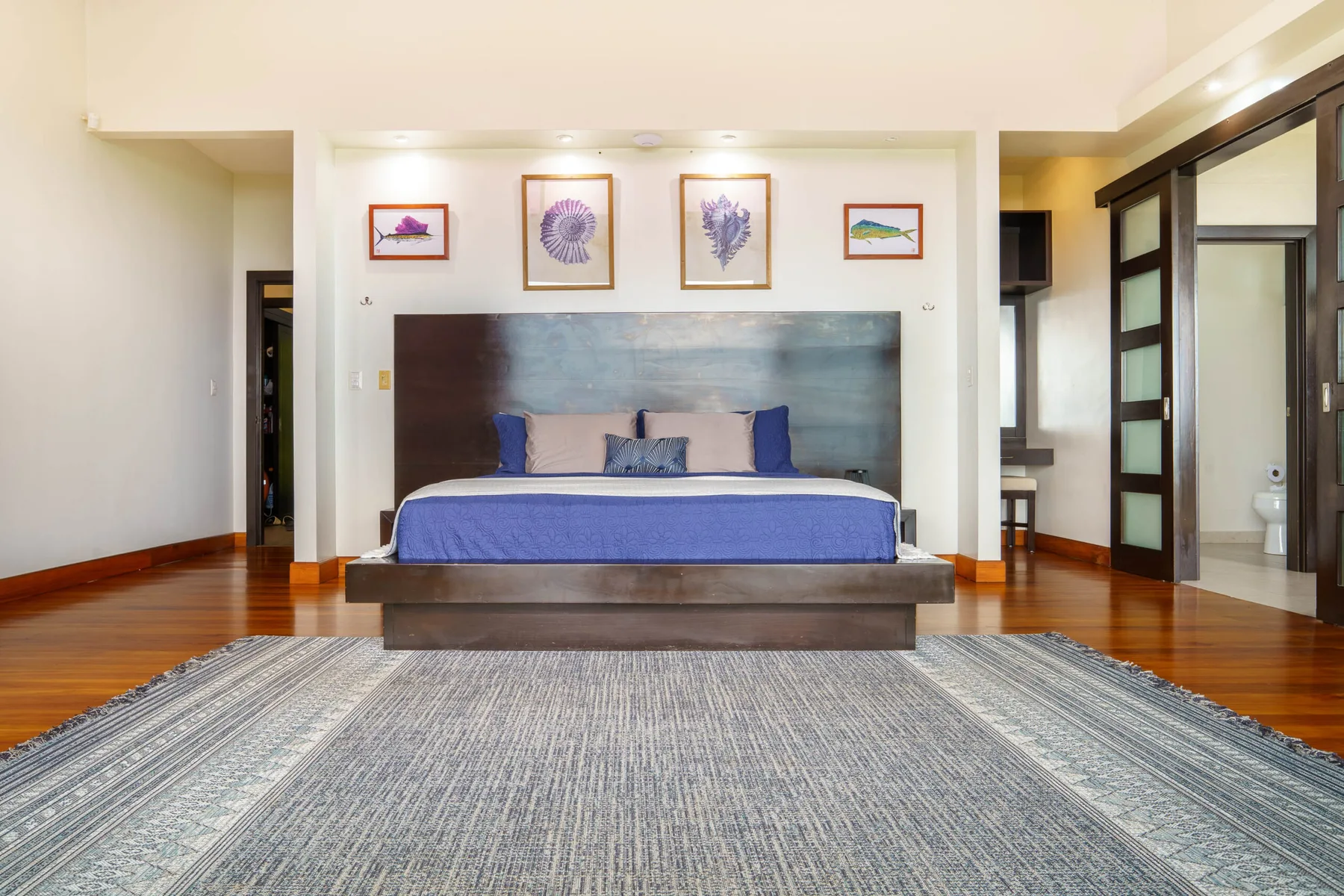 Master suite