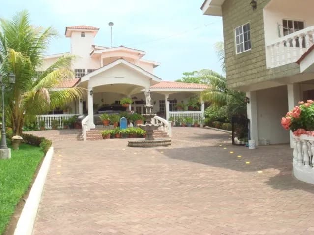 PL-01 — Beachfront Villa with Private Pool