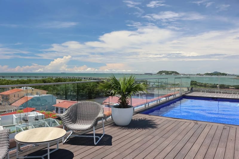 The Vacationer Condo by AcoModo @Casco Viejo
