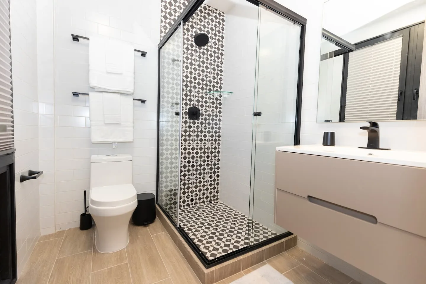 The Vacationer Condo by AcoModo @Casco Viejo