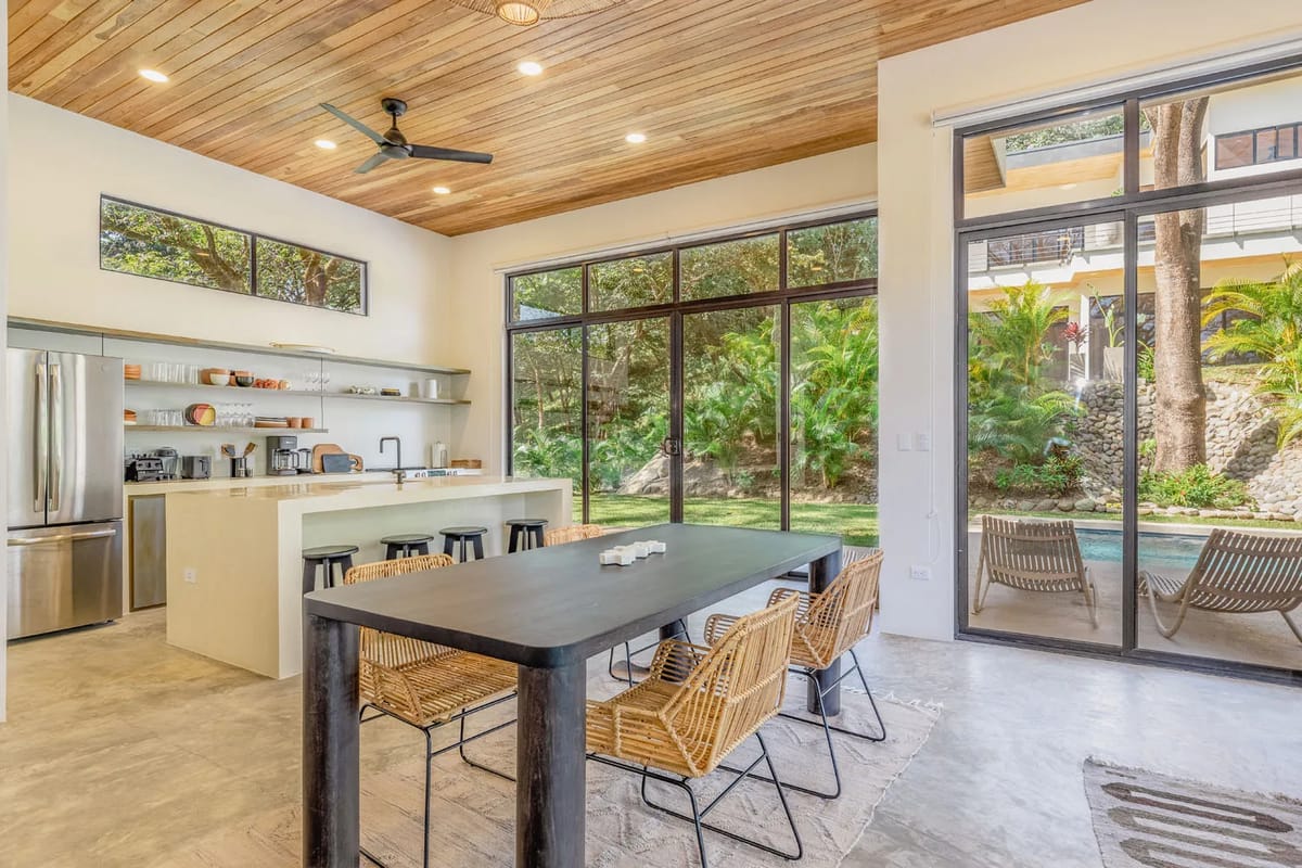 Kitchen and dining area