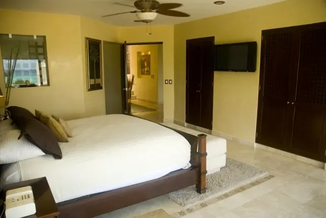 PC-02 — Villa in Playa del Carmen with Rooftop Ocean View Pool