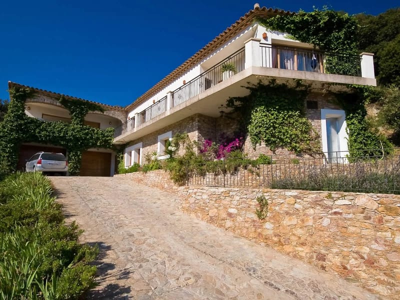 Exterior de la villa