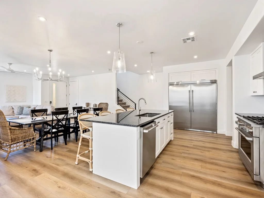 Kitchen and dining area