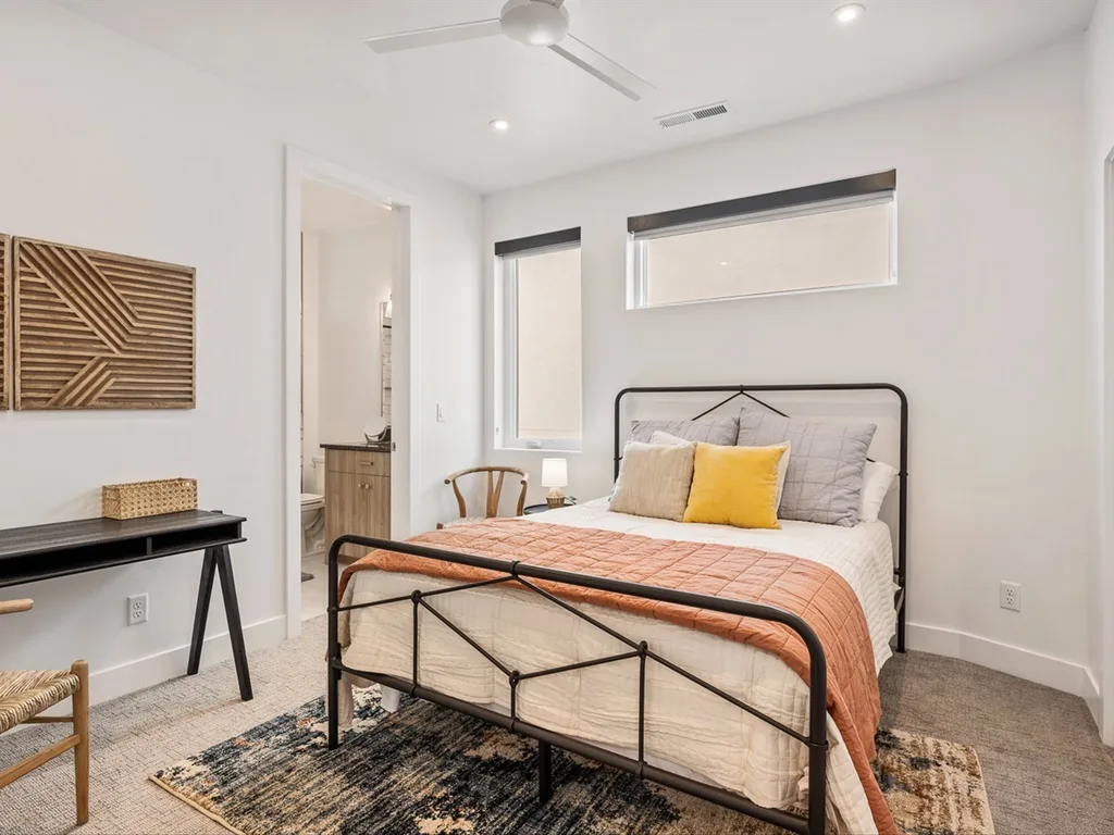 First queen bedroom