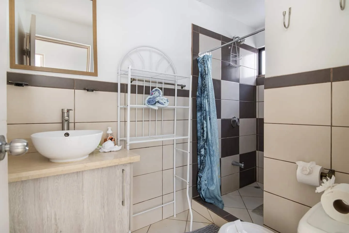 Flor de Limón Retreat | Pool, Patio & BBQ Grill