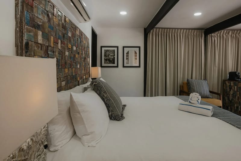 EARTH - Lower Flat by 4 Elements Contadora Island