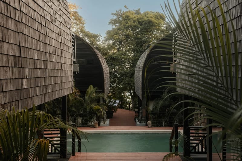 EARTH - Lower Flat by 4 Elements Contadora Island