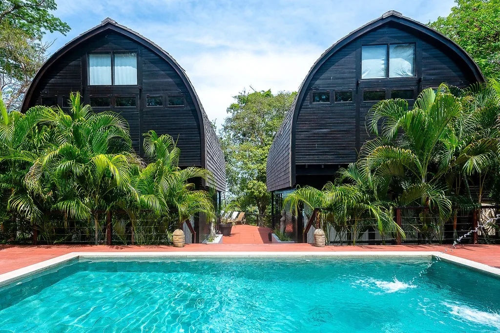 EARTH - Lower Flat by 4 Elements Contadora Island