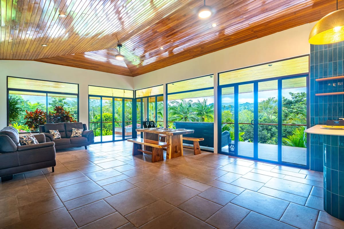 Sunnyview Villa
