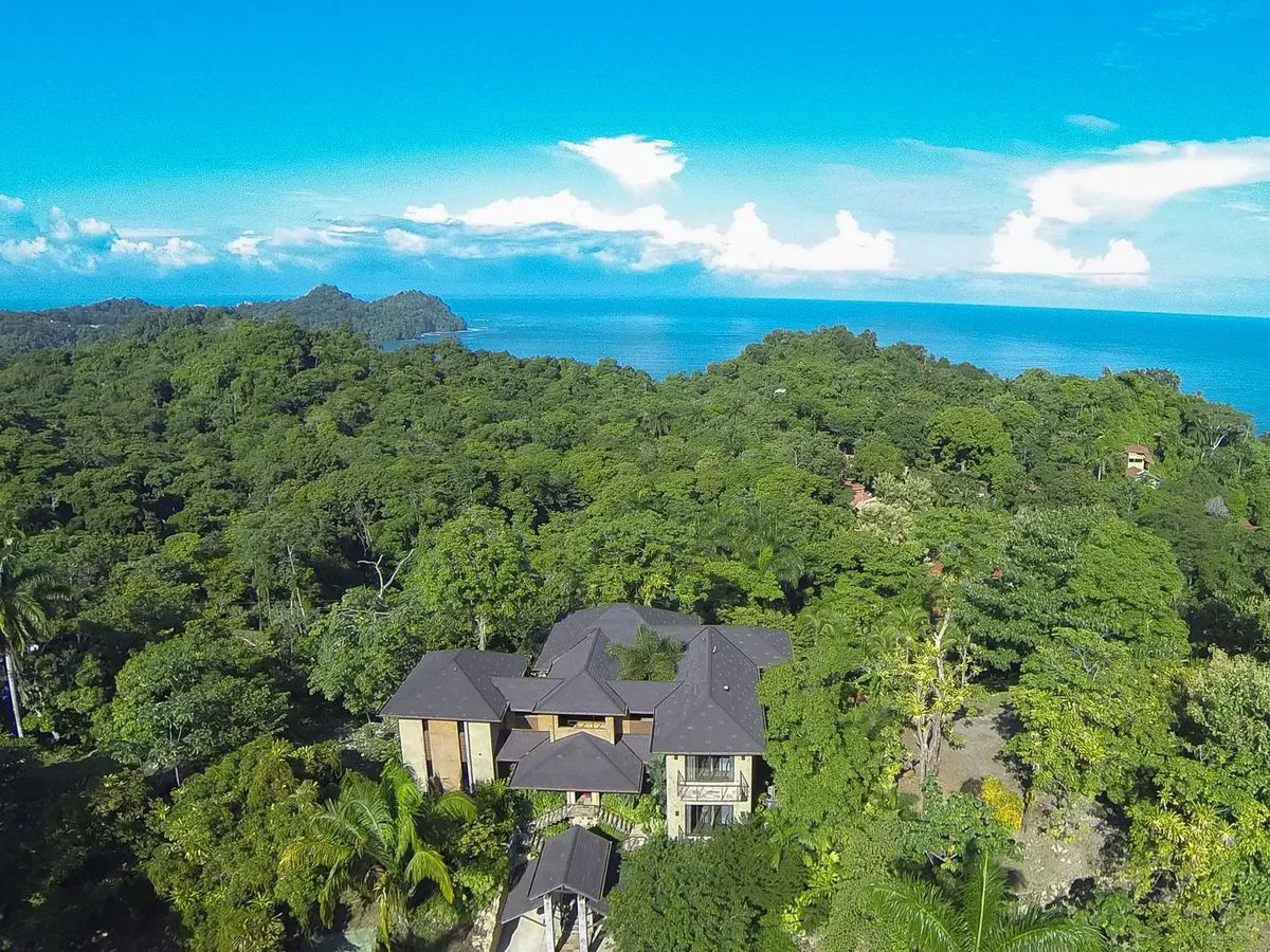 MA-16 — Ocean View Villa in Manuel Antonio