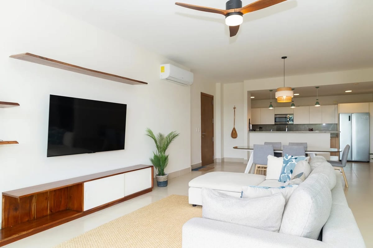 The Nova Condo By Acomodo @CasaMar