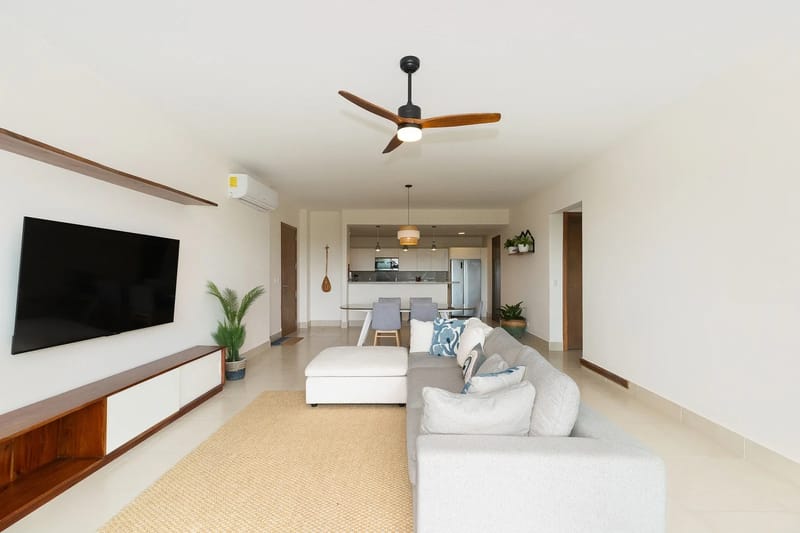 The Nova Condo By Acomodo @CasaMar
