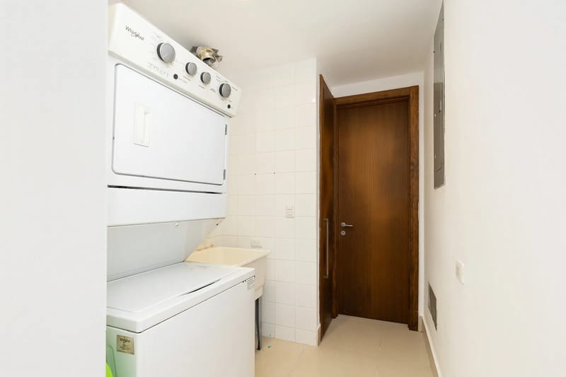 The Nova Condo By Acomodo @CasaMar