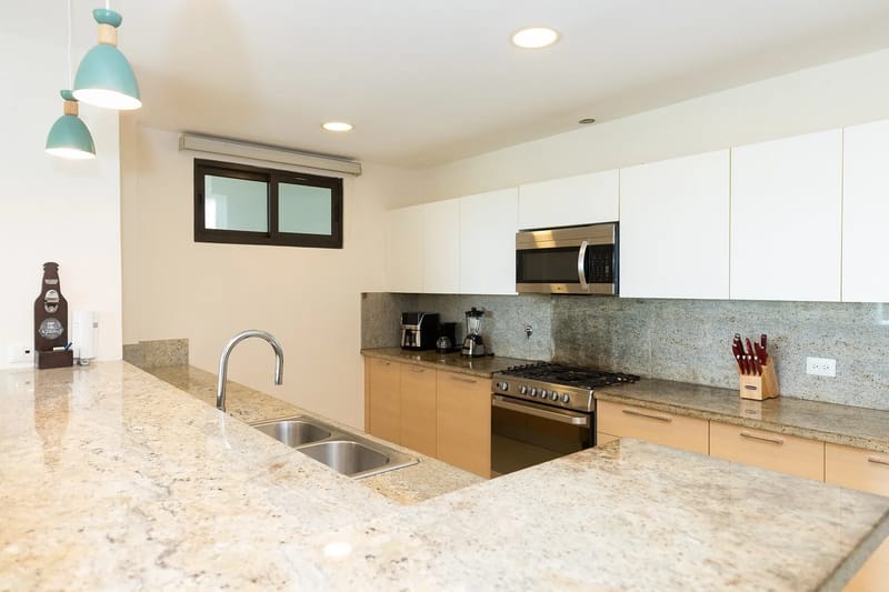The Nova Condo By Acomodo @CasaMar