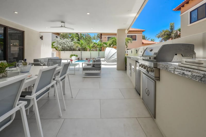 Comedor y cocina exteriores