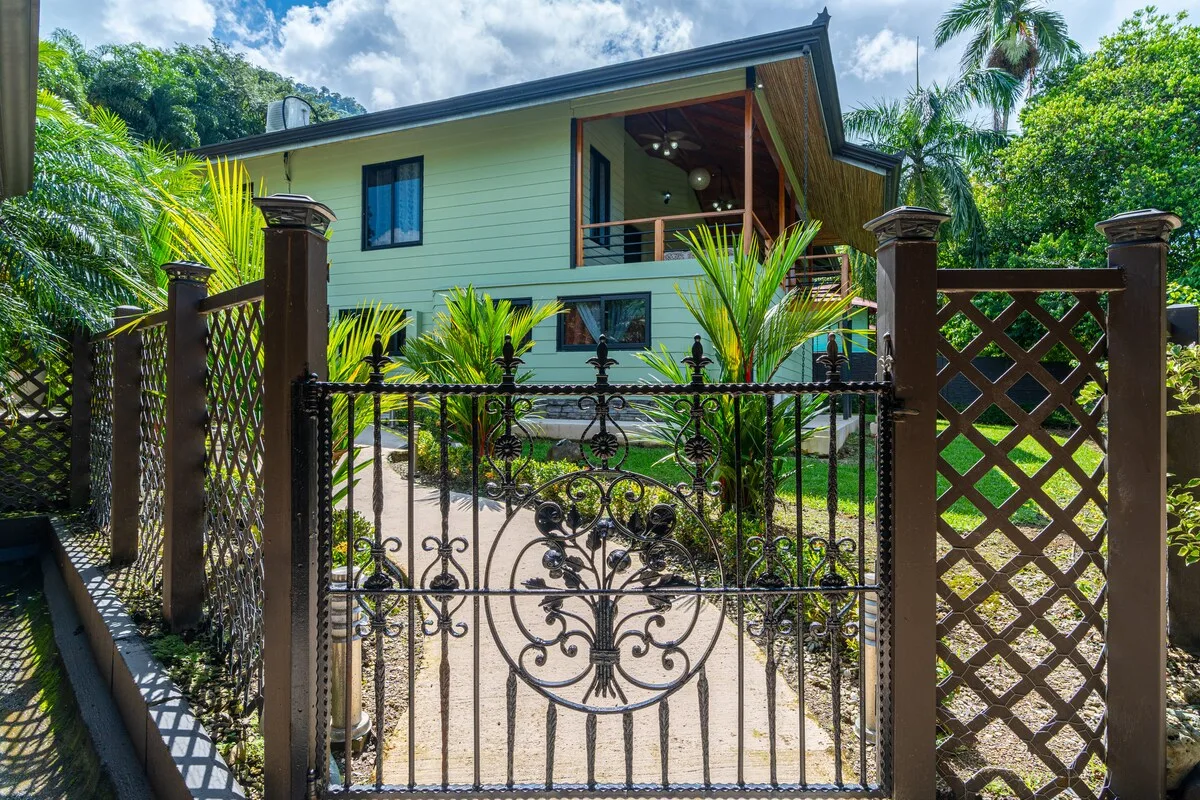 Casa Verde Golfito