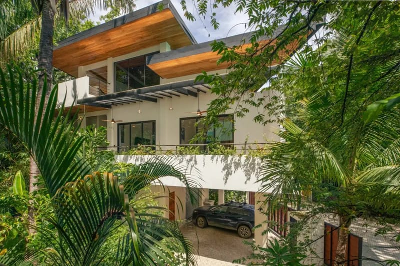 Casa Cascade · 1