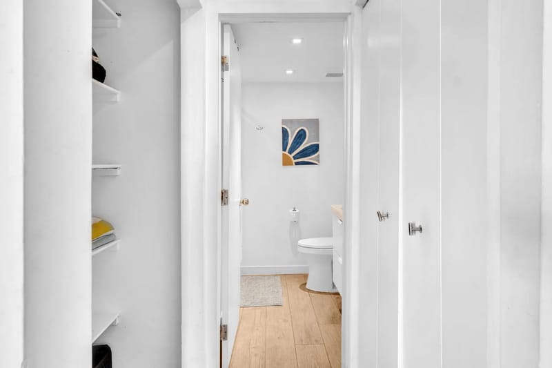Deluxe One-Bedroom Suite
