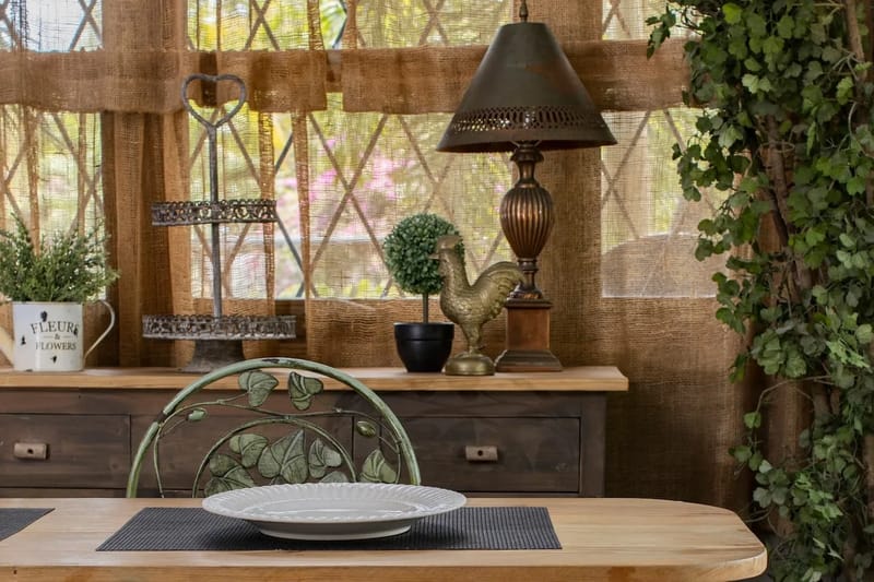 Abuela Tota Tree Cabin #4 by AcoModo @QPR