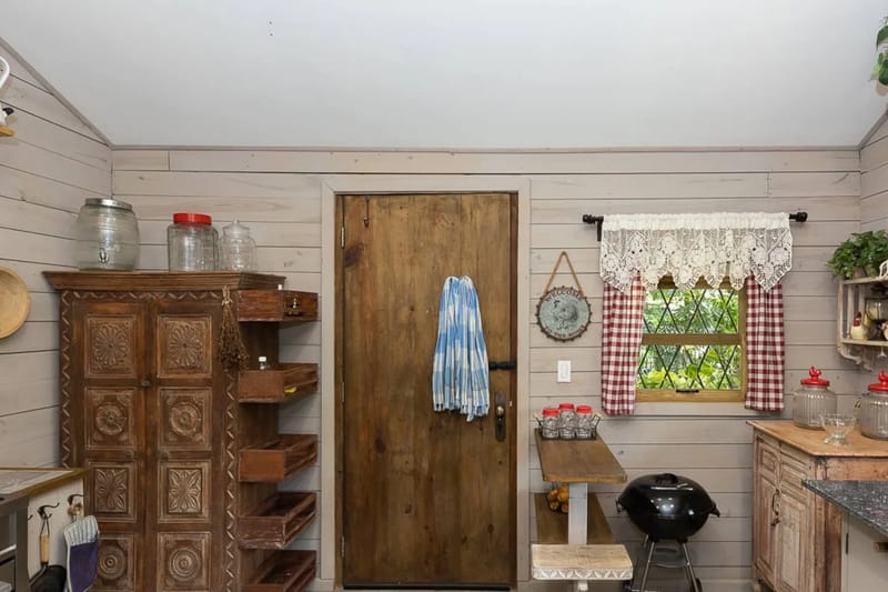 Abuela Tota Tree Cabin #4 by AcoModo @QPR