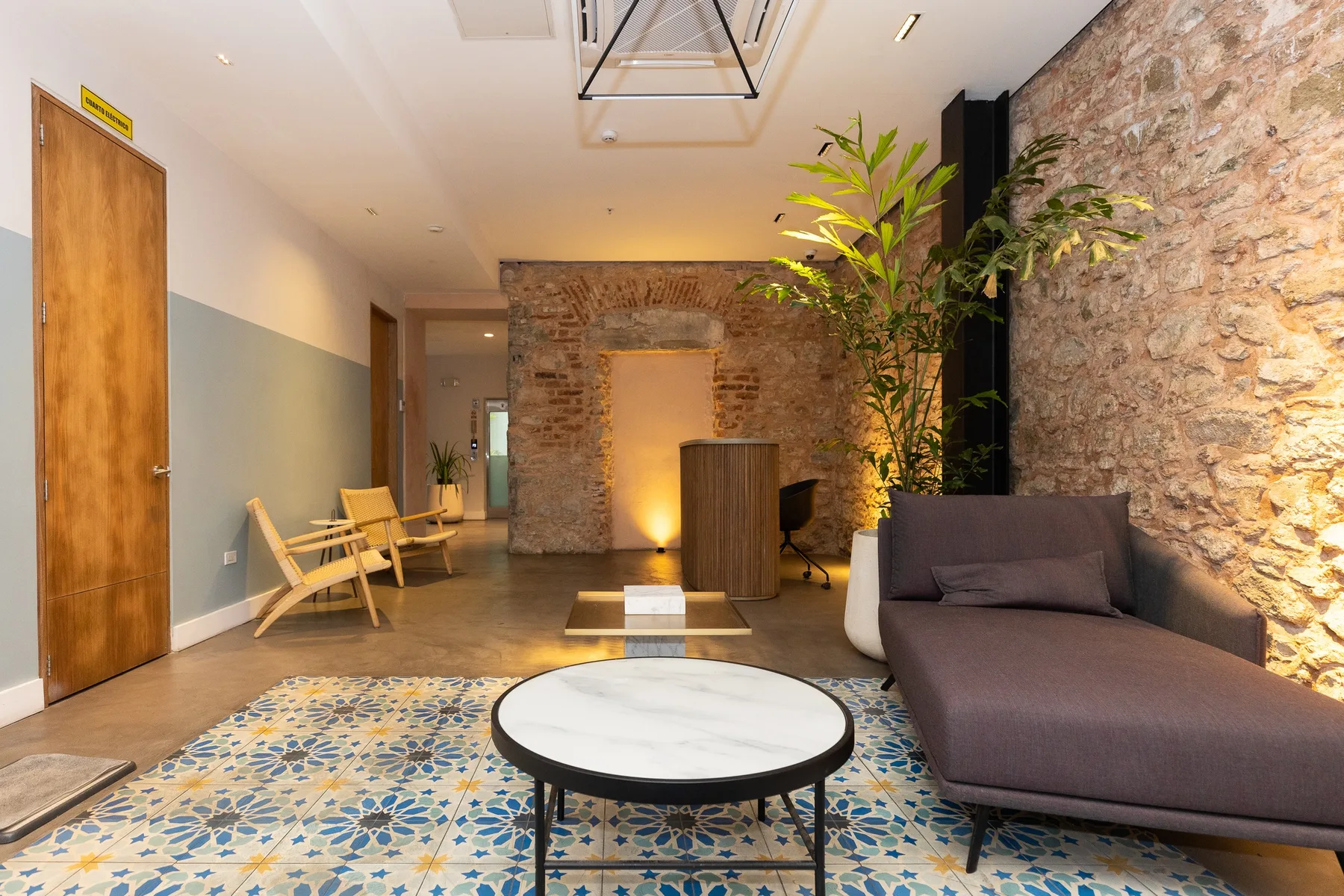 Lumière Luxury by AcoModo  @Casco Viejo