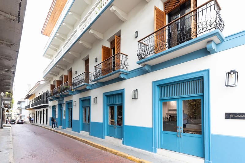 Lumière Luxury by AcoModo  @Casco Viejo