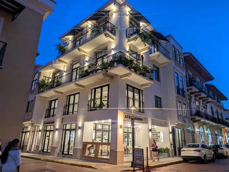 Casa Lourdes by AcoModo @Casco Viejo