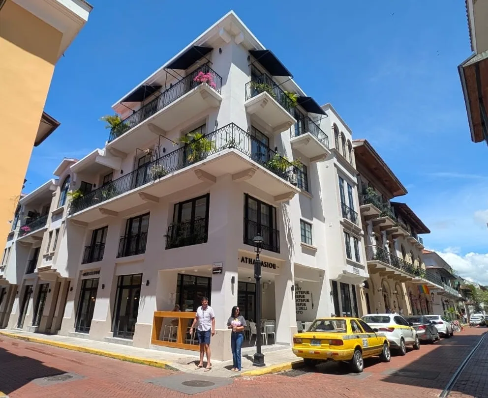 Casa Lourdes by AcoModo @Casco Viejo