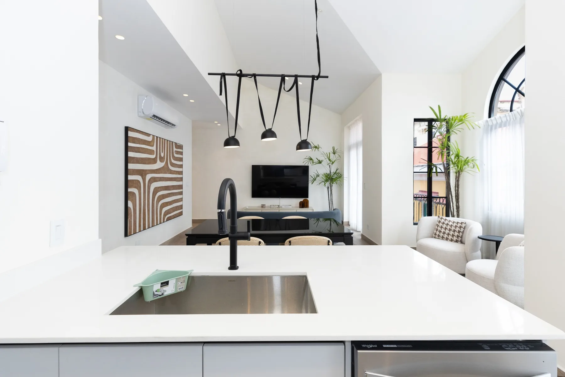 Casa Lourdes by AcoModo @Casco Viejo