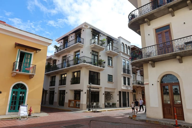 Casa Lourdes by AcoModo @Casco Viejo