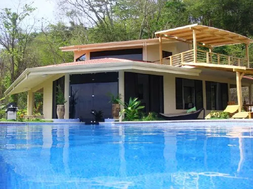 NI-09 — Santa Teresa Vacation Villa