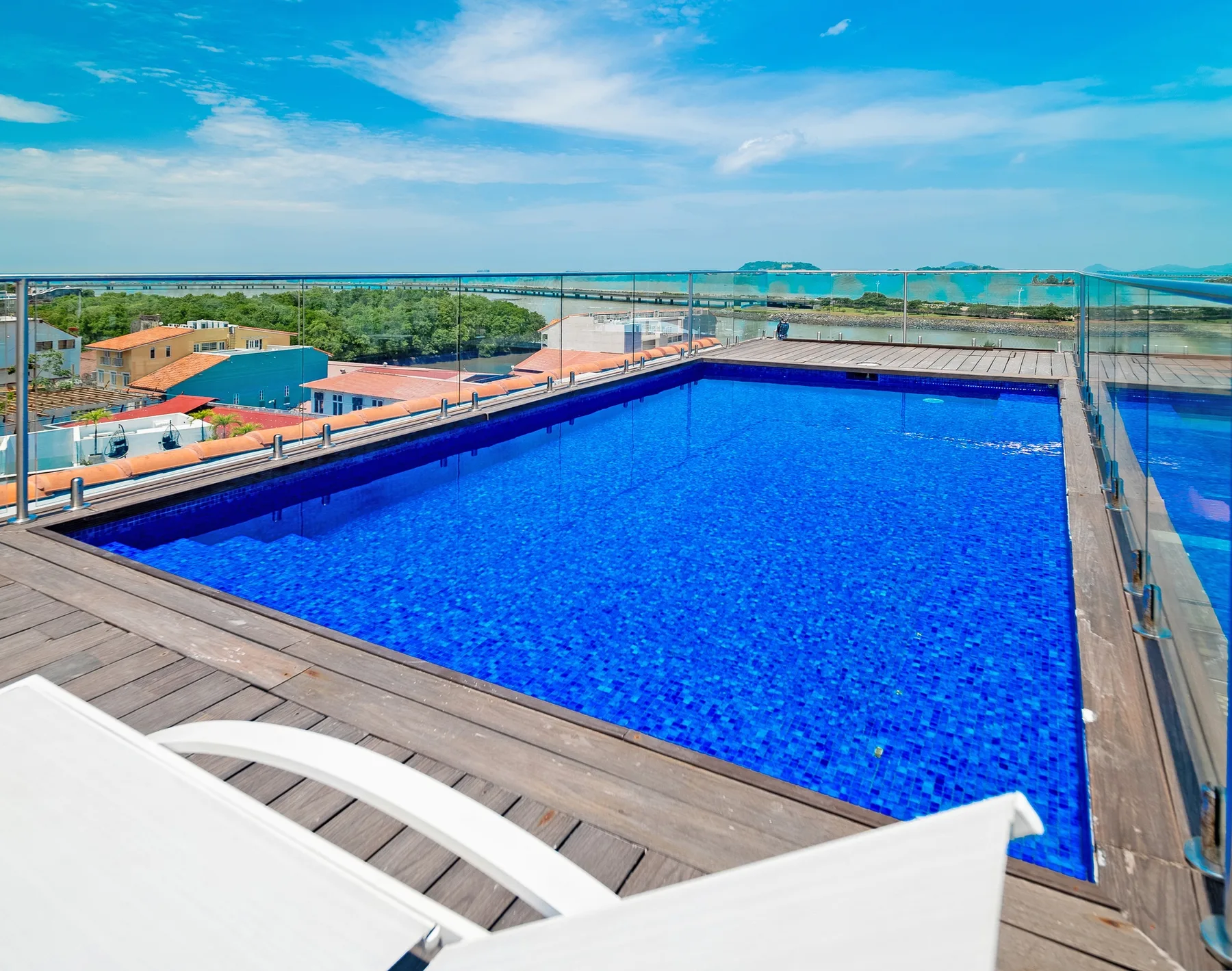 The  Rooftop Condo by AcoModo @Casco Viejo