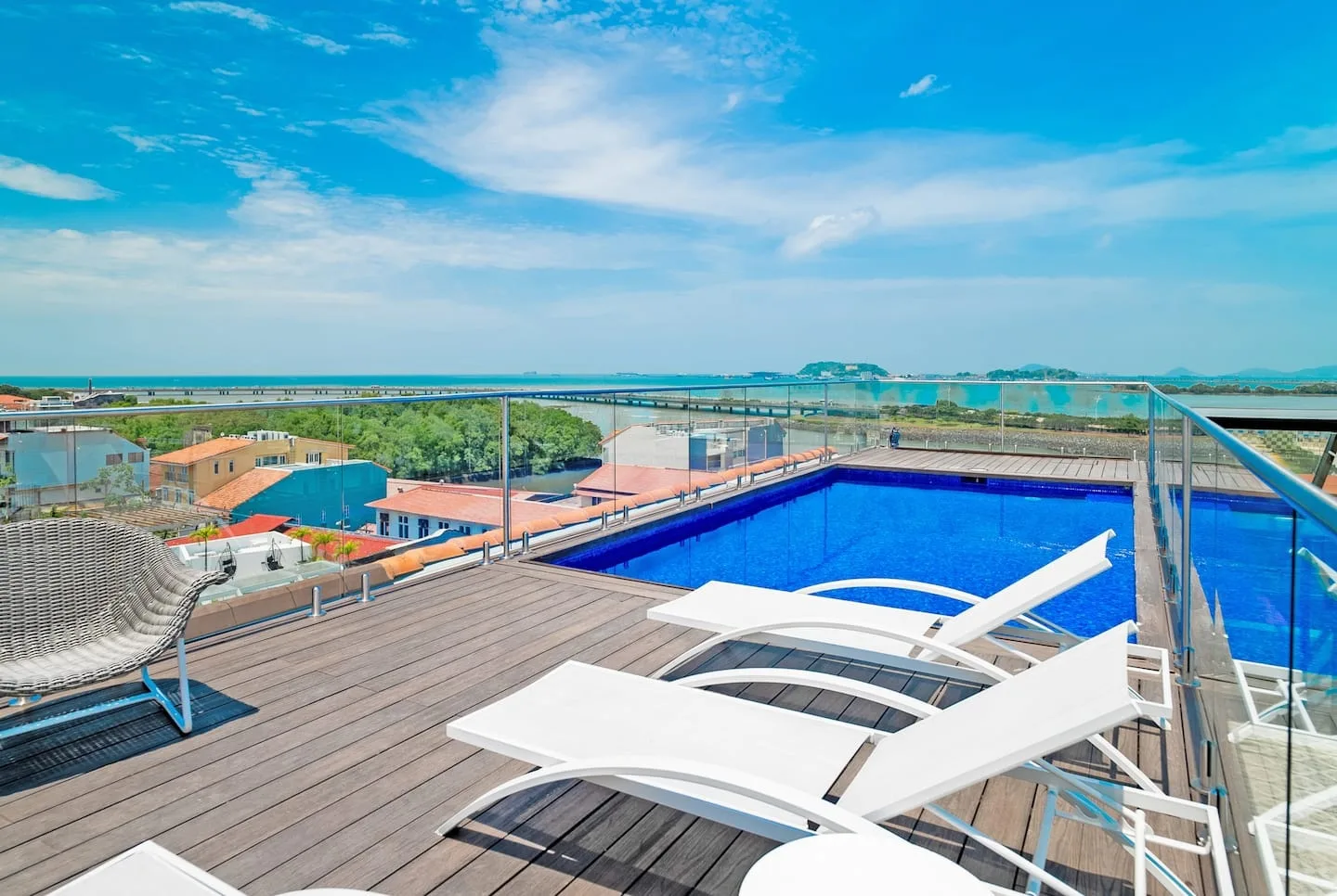 The  Rooftop Condo by AcoModo @Casco Viejo