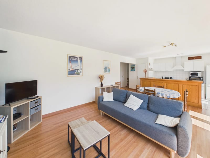 Arradon apartment with terrace