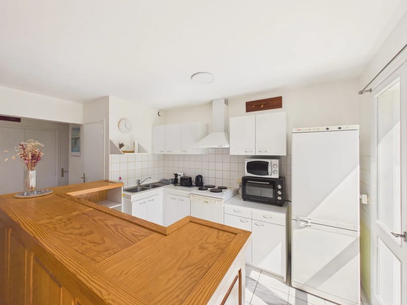 Arradon apartment with terrace