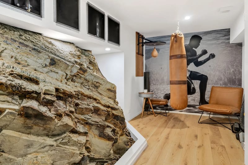 9 Oceania — property gallery