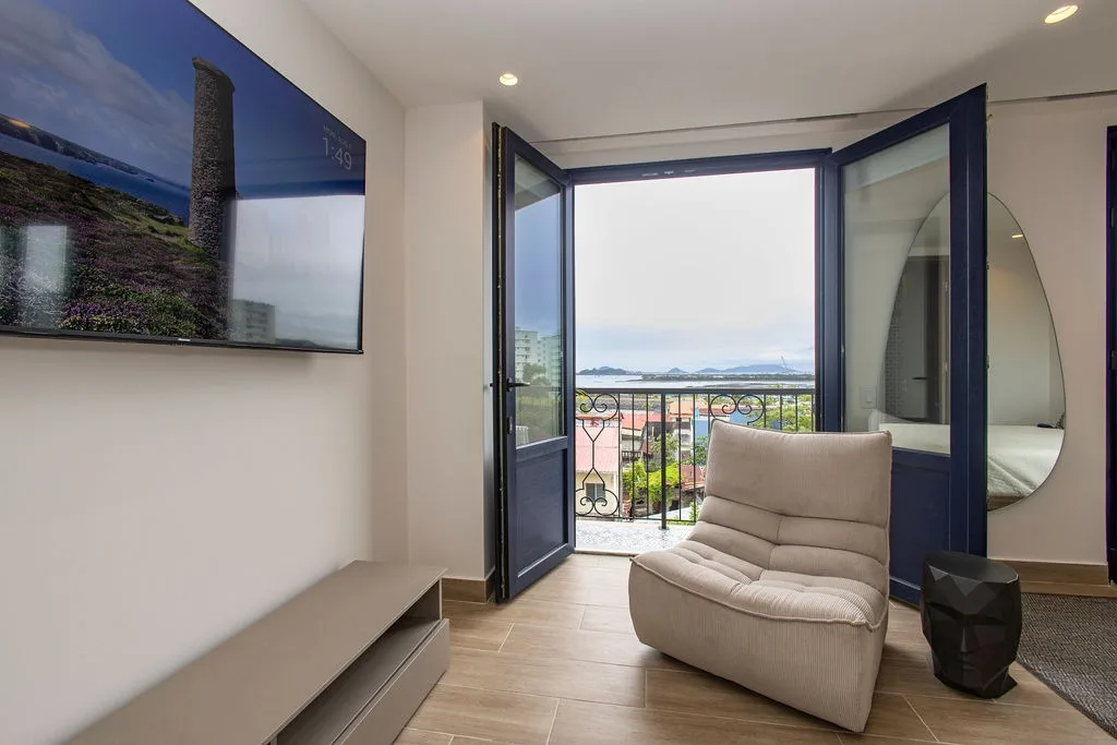 The Acapella Condo by AcoModo @Casco Viejo